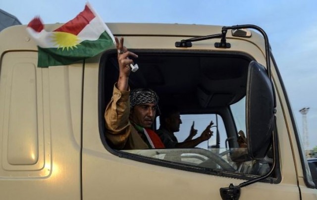 Combattants kurdes en route vers Kobané