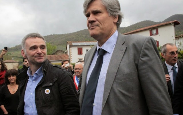 Laurent Pinatel, président de la Confédération Paysanne au côté du Ministre Stéphane Le Foll