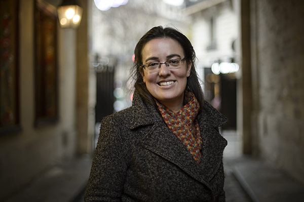 Sophie Béroud, Zientzia Politikoetako irakasle titularra, Lyon-II-Triangle unibertsitatea (artikulua 2016ko apirileko Le Monde diplomatique-n argitaratu da)