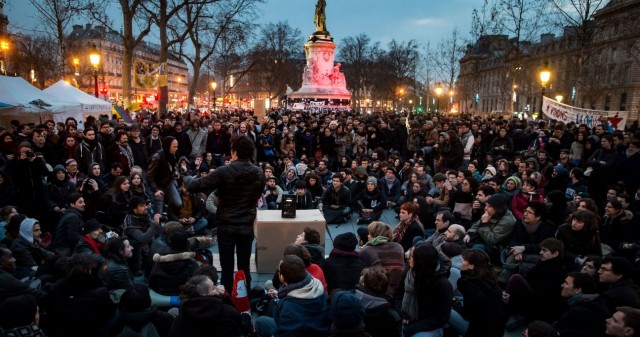 Nuit Debout ekimeneko sektoreak gogoetan ari dira ekimen federatzaileak piztu nahian.