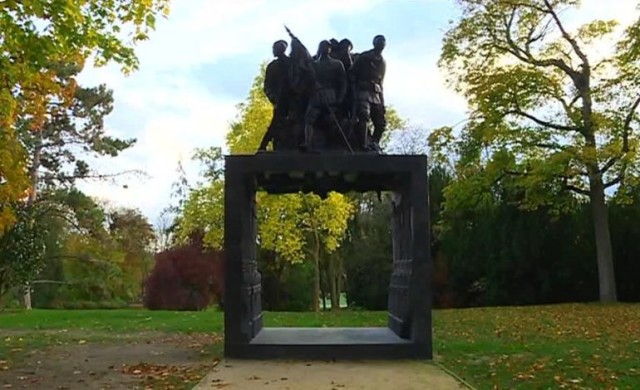 Le Monument aux héros de l'armée Noire à Reims, un hommage aux Tirailleurs Sénégalais