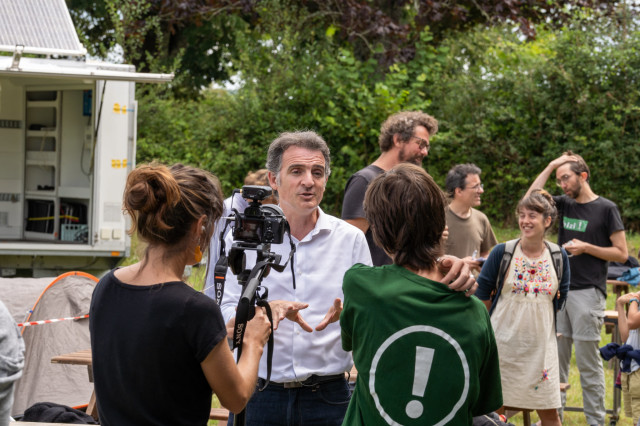 Eric Piolle a animé une formation sur le Plan Climat du bassin grenoblois lors du camp climat de Bizi ! le 24 juillet dernier.