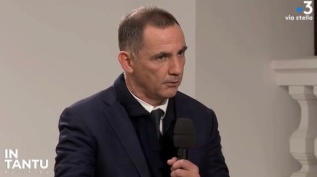  Gilles Simeoni « Un seul chemin m’intéresse, celui de la paix et de l’émancipation de ce pays » 