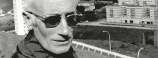 Jose Maria Arizmendiarrieta Madariaga (Markina-Xemein, Bizkaia, 1915eko apirilaren 22a - Arrasate, Gipuzkoa, 1976ko azaroaren 29a) Mondragon Corporacion Cooperativa kooperatibaren sortzailea da. Arrasateko San Joan Bataiatzailearen parrokiako apaiz laguntzaile izan zen 25 urtez.
