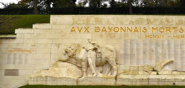 MonumentsauxMortsBayonne