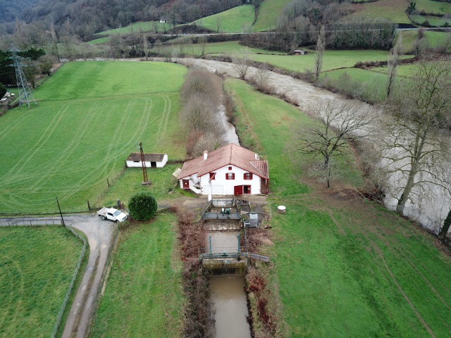 Le moulin Berrhoko, à Saint-Martin-d’Arrossa couvre, avec 350 kW/h, les besoins électriques annuels de 600 personnes.