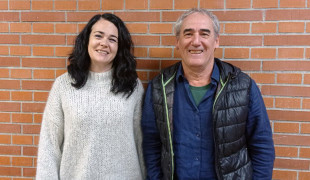 Alaitz Ajuriagerra, Ingurumen teknikaria eta Iñaki Barcena, Zientzia Politikoan katedraduna. Biak EH Gune Ekosozialista-ko kideak.